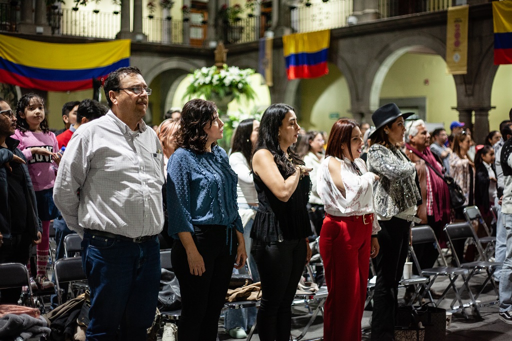 Consulado de Colombia en Guadalajara celebró con los connacionales una “Velada de Luz y Alegría: Día de las Velitas”