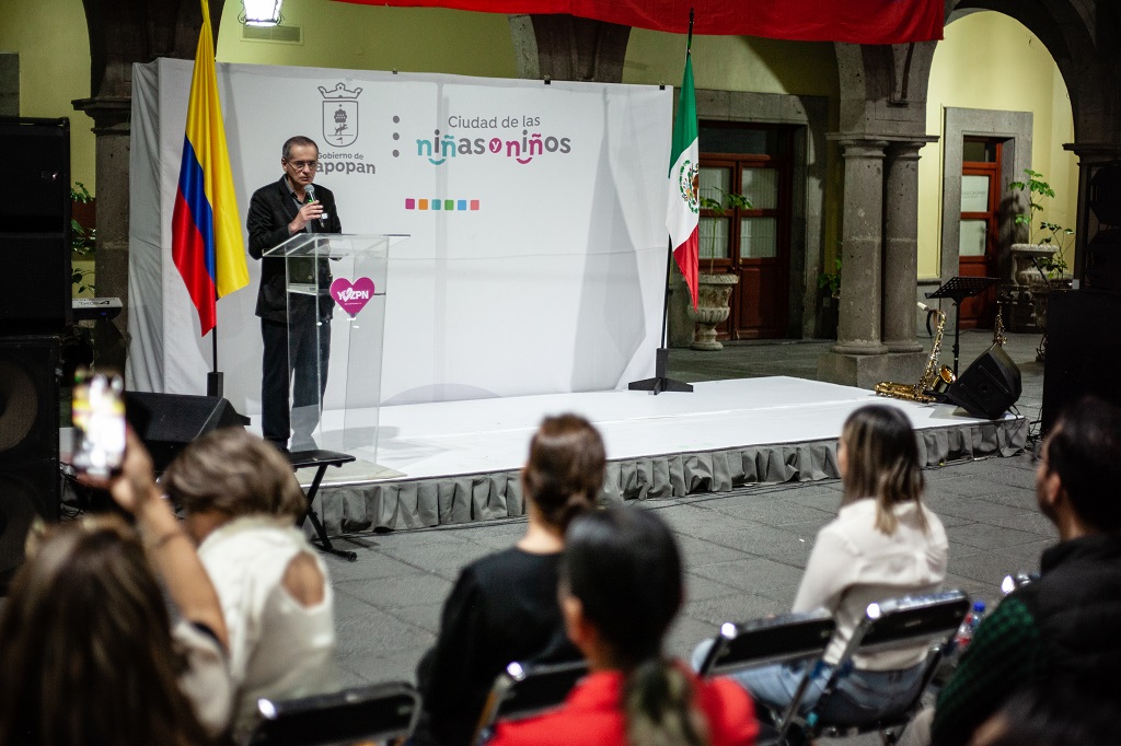 Consulado de Colombia en Guadalajara celebró con los connacionales una “Velada de Luz y Alegría: Día de las Velitas”