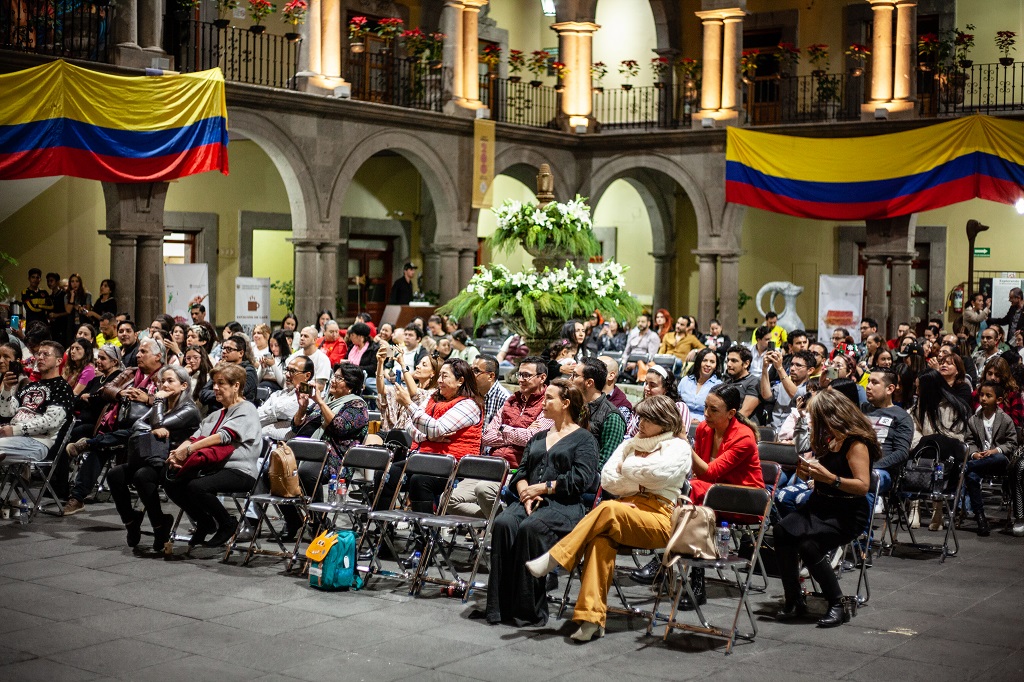 Consulado de Colombia en Guadalajara celebró con los connacionales una “Velada de Luz y Alegría: Día de las Velitas”